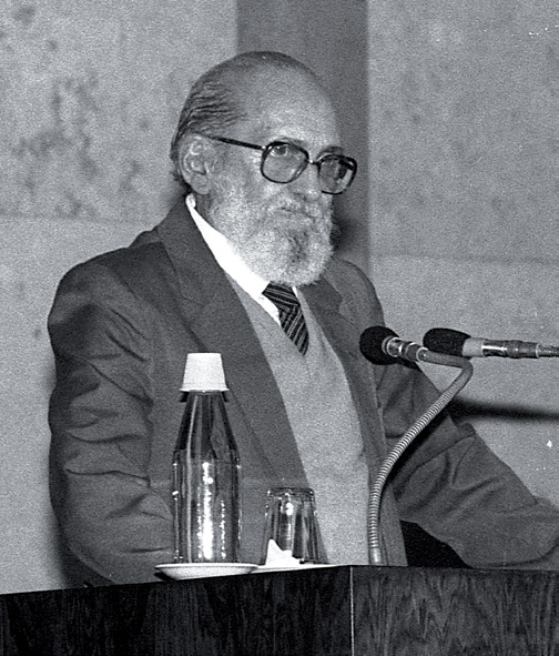 Paulo Freire Educador Nasceu no Recife-PE Recebeu o título em 1986
