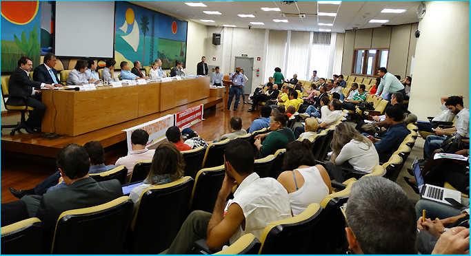 Audiência pública da Comissão de Finanças discutiu a proposta de Orçamento para 2015. Foto: Luiz França / CMSP