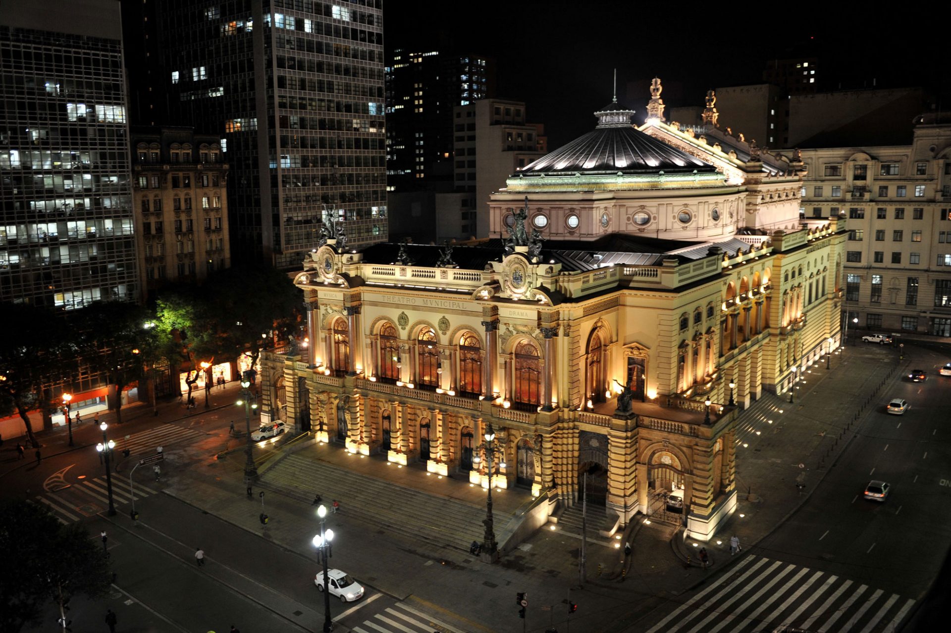 Theatro-Municipal-1-e1564424550507