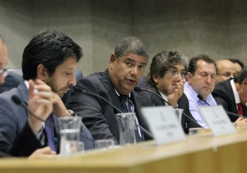 Comissão de Finanças aprova relatório final do orçamento 2015